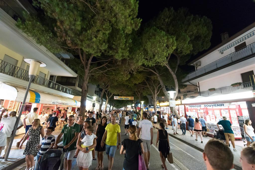 Hotel Verdi Lido di Jesolo Kültér fotó